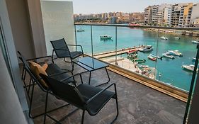 86 Spinola Bay
